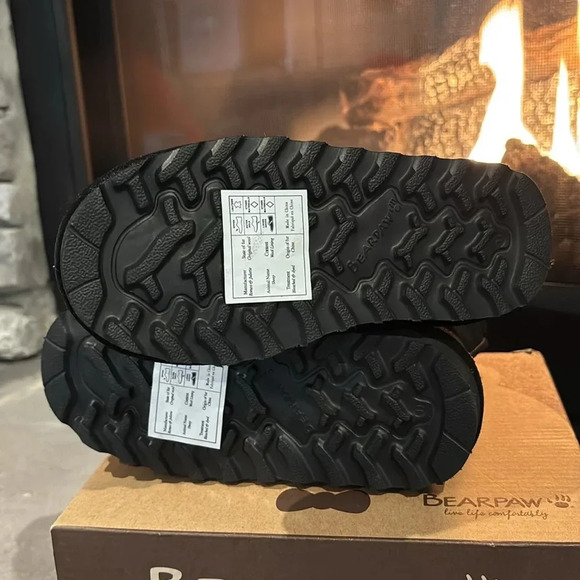 BEARPAW Elle Zipper Suede upper,wool blend lined,rain/stain repell,rugged sole - Picture 5 of 11